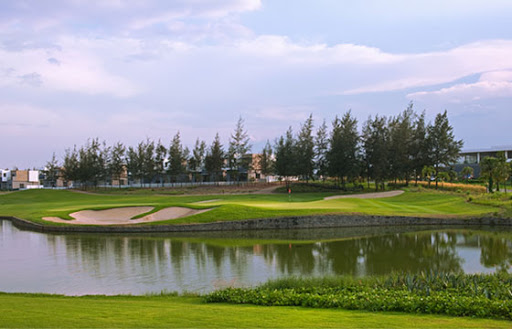 Sân Gôn Hội An (Montgomerie Links Việt Nam)
